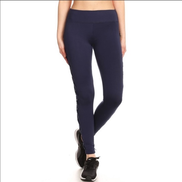 Yoga/Gym Leggings w/ Criss Cross Sheer Sides - Picture 2 of 4